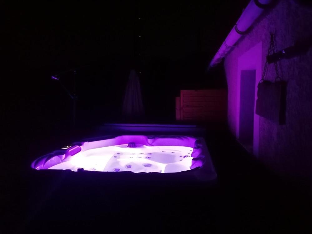 De Charme Privatif L'oustau Di Tonin Holiday home